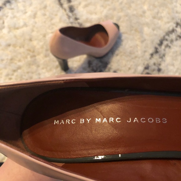 Marc by Marc Jacobs Peep Toe Pumps - Picture 6 of 8